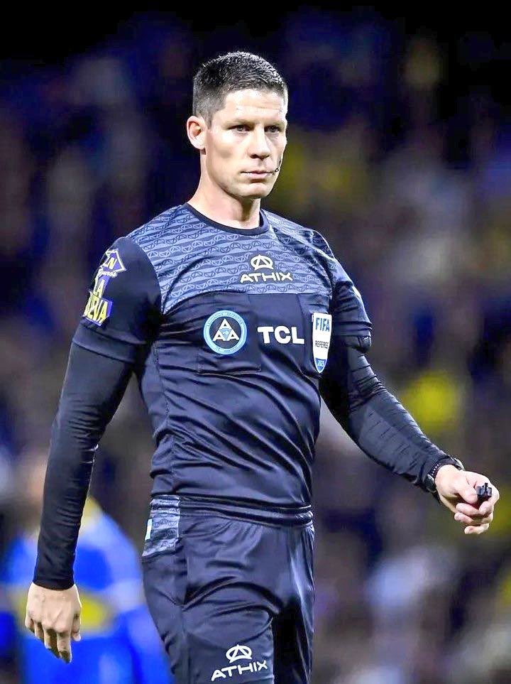 ✪ Guido AKD tweet media