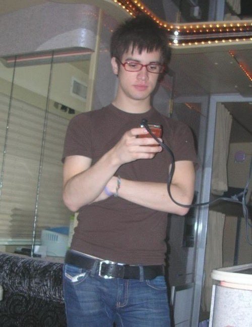 joe trohman of shedtwt tweet media