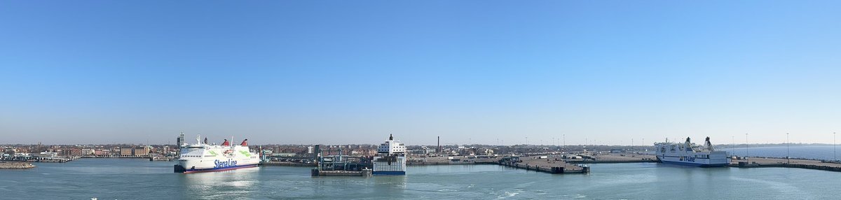 Robert Rowe tweet media