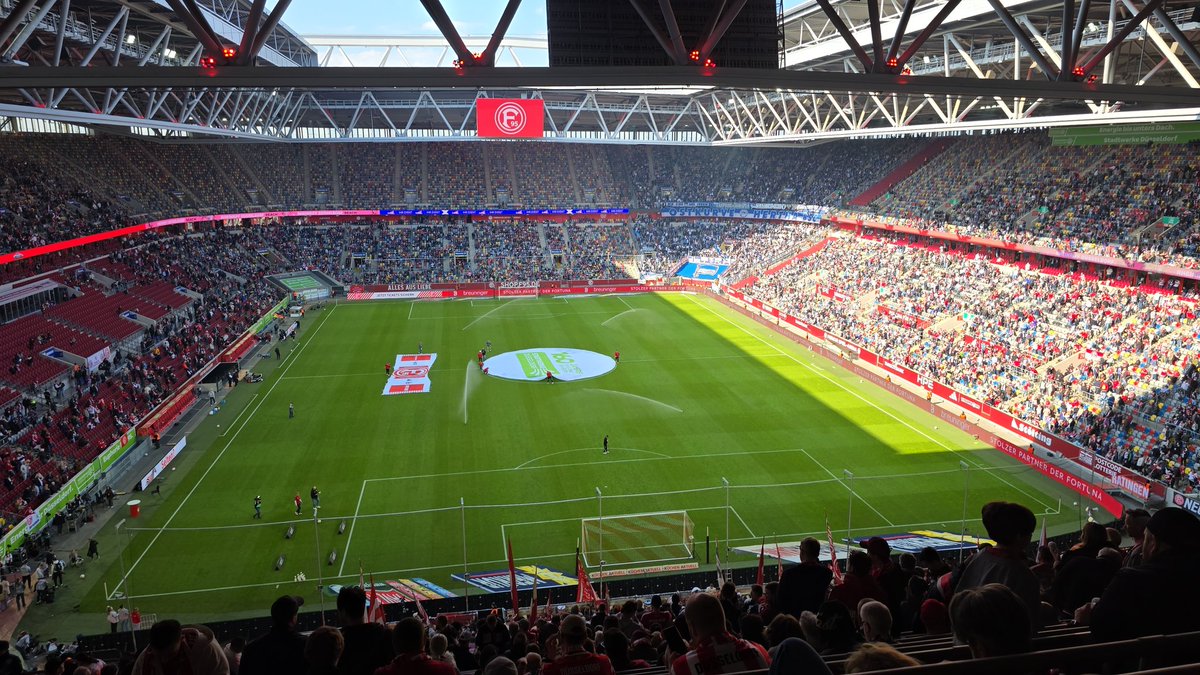 Robinoor tweet media