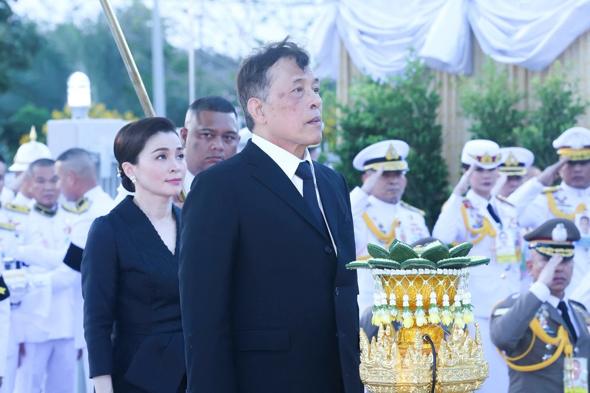 สลิ่มปกป้อง​สถาบัน​🇹🇭👑 tweet media