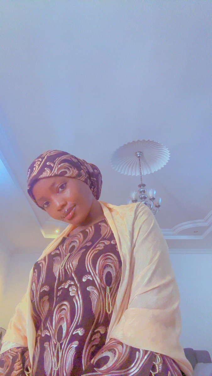 عائشة🦋 tweet media