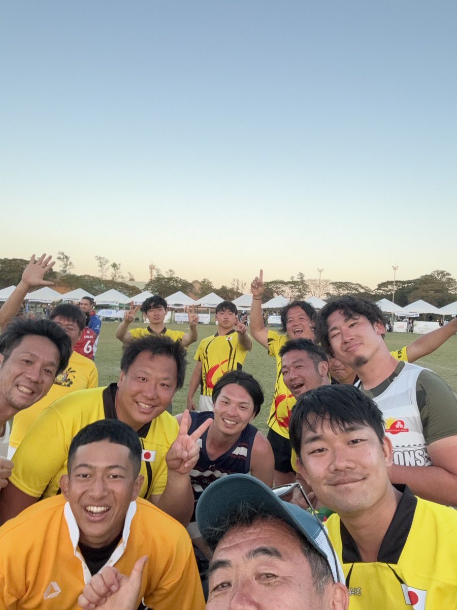 hitorigoch's tweet photo. 途中ブランクがあったとはいえ18年くらいラグビーをやってきて初めて優勝の称号を得ることができ、本当に今まで一緒にプレーしてくださったみなさんありがとうございましたの意 https://t.co/skWh6lfKTR