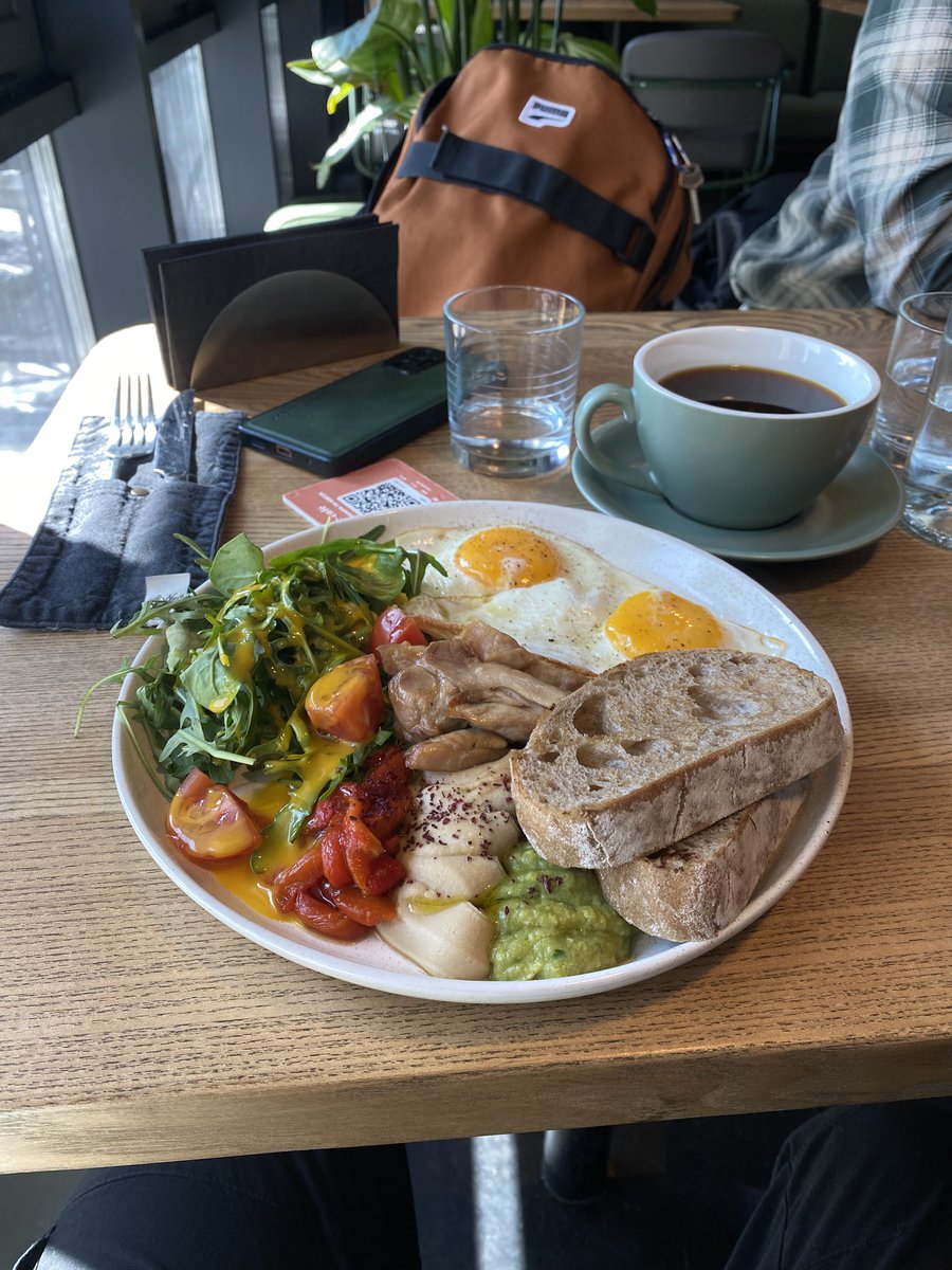 дідько лисий😈 tweet media