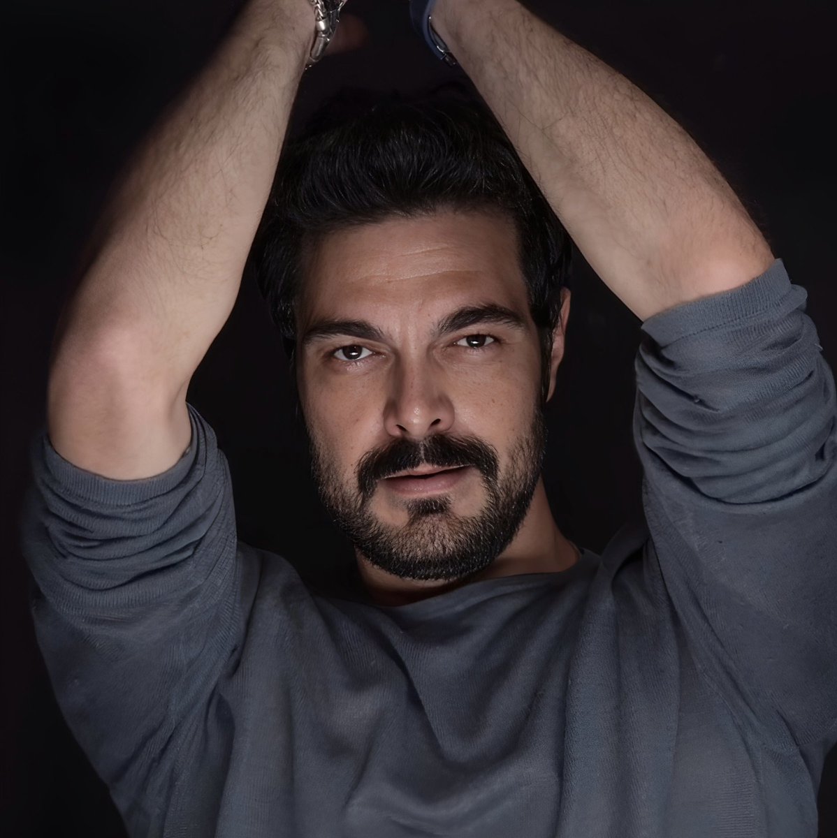 War & Peace🤍🖤 tweet media