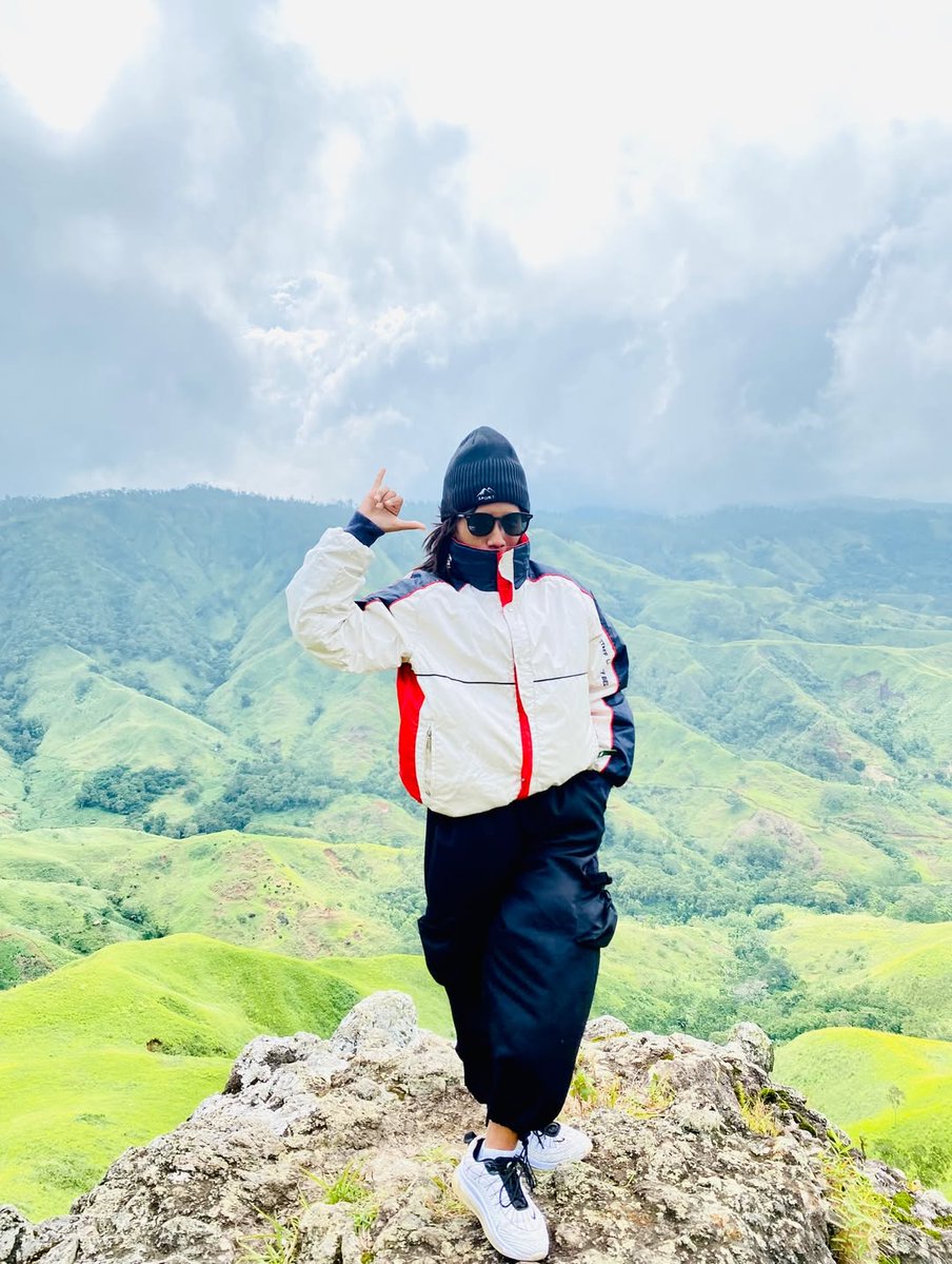 travelalor's tweet image. Tempat tersembunyi ada di Alor ntt

📍Bukit Famaisa 
Ig: yyxx23

#travelalor
#alor #alorntt #bukitfamaisa