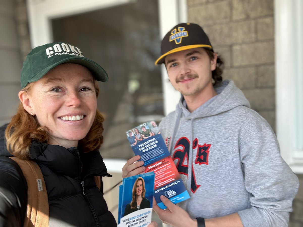 Rebecca Cooke tweet media