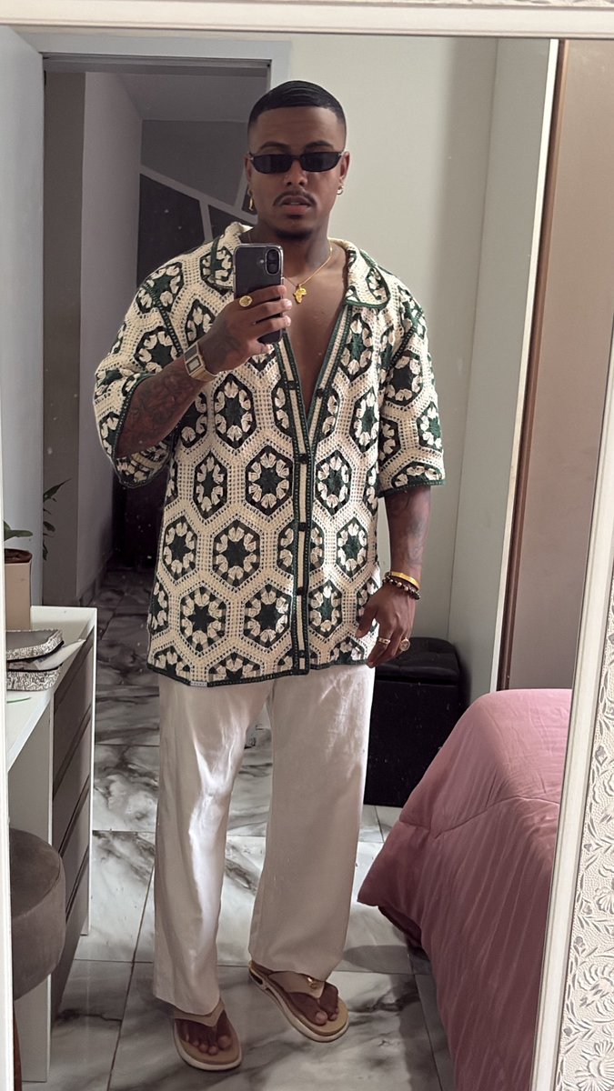 Sommelier de pagode tweet media