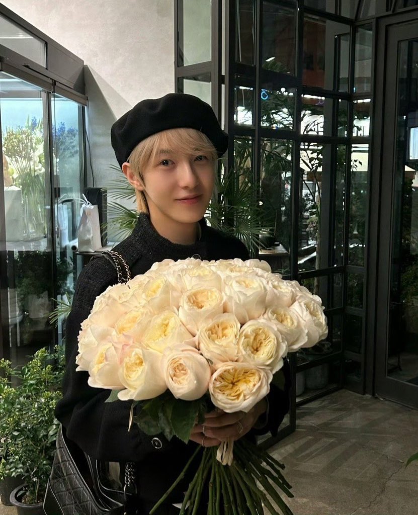 RENBUBBLYth tweet media