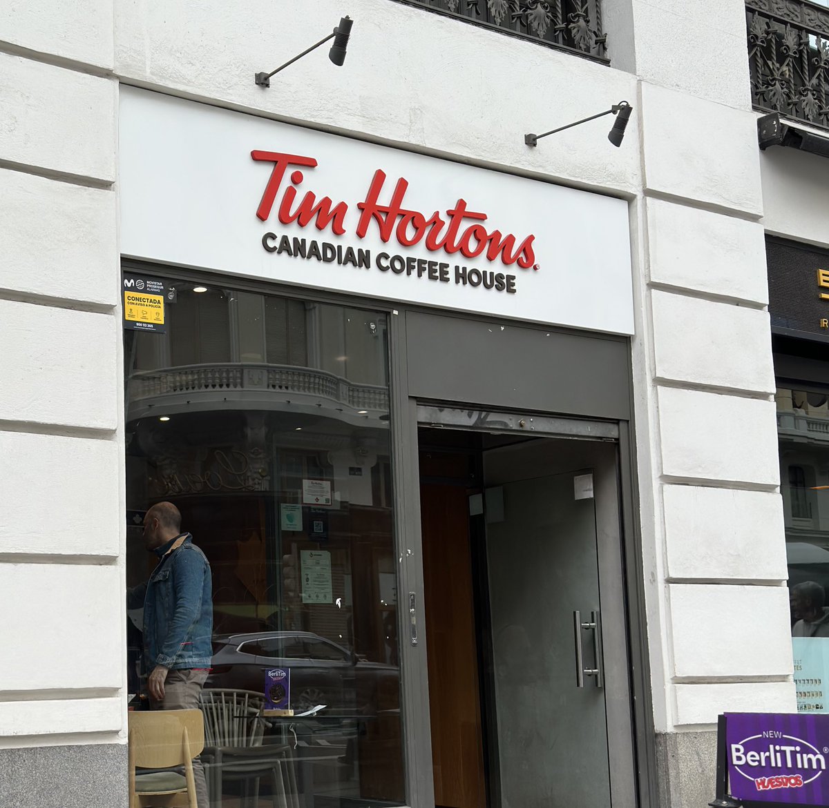 Josh Lewis tweet media