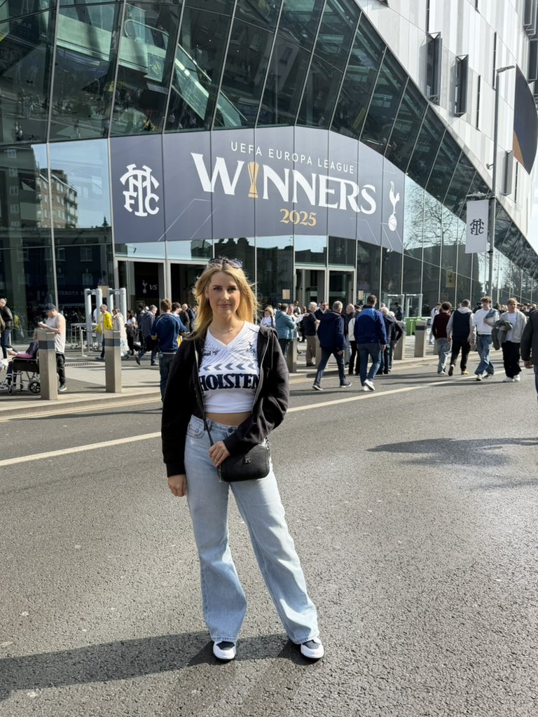 Gemma Ashman tweet media