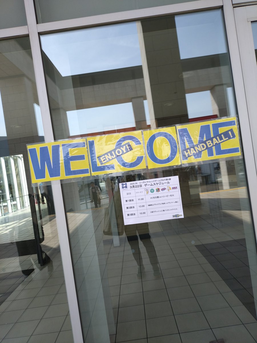 カズテル tweet media