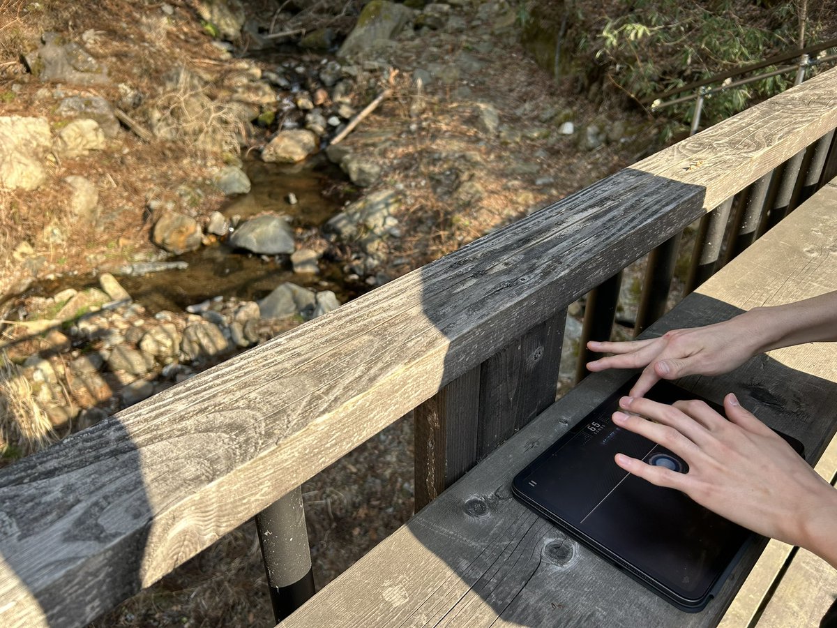 りべると tweet media