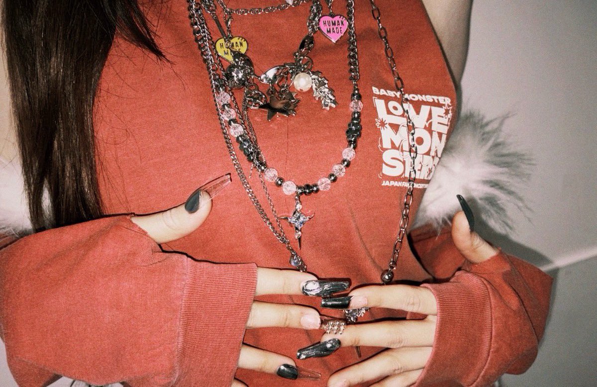 まる🦥 tweet media