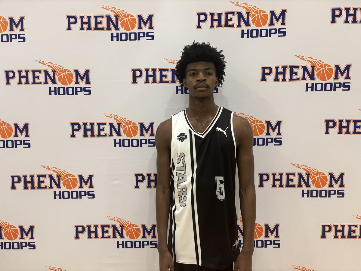 Phenom_Exposure tweet media