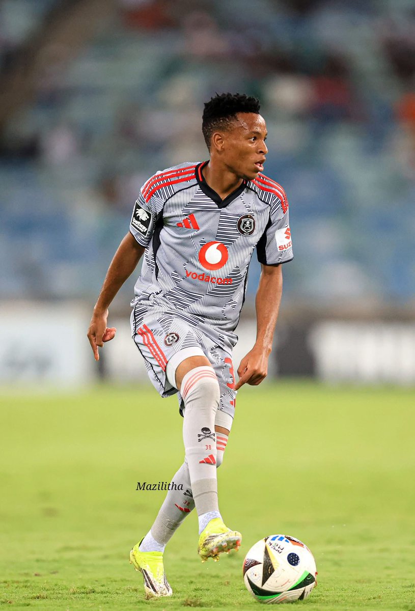 Bono Rapudi☠️ tweet media