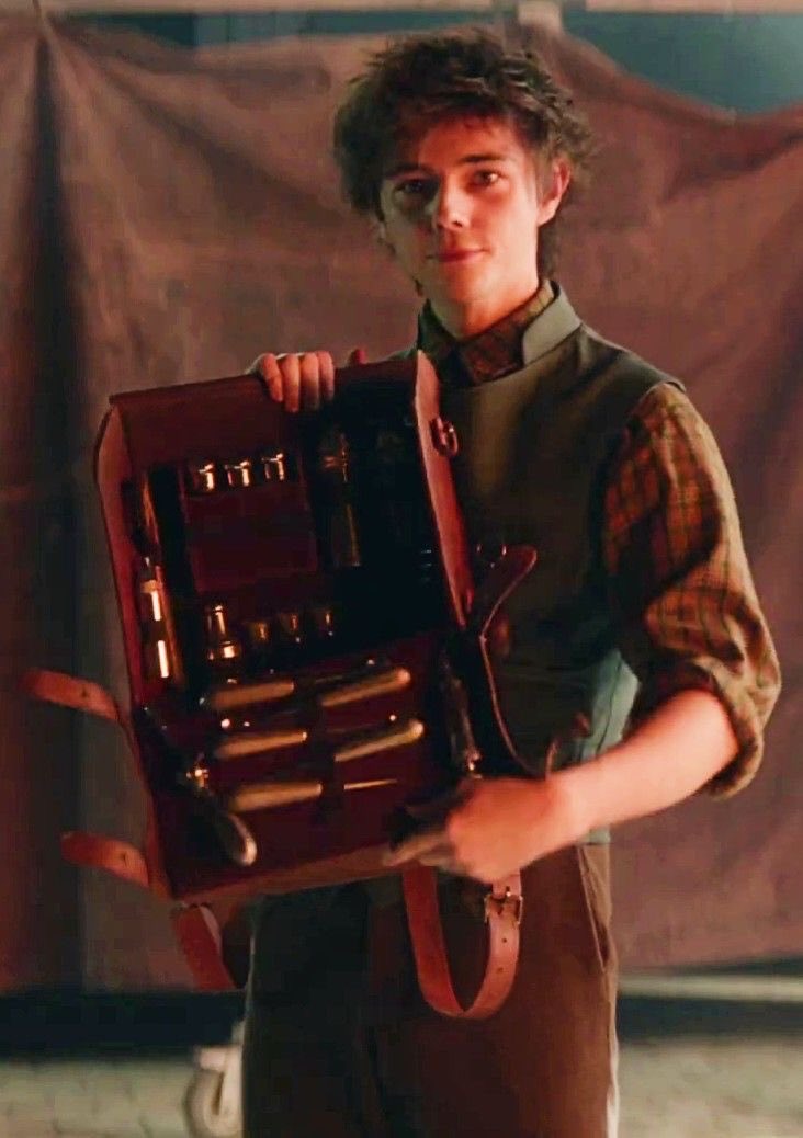 Zuzu 🌹🪑 tweet media