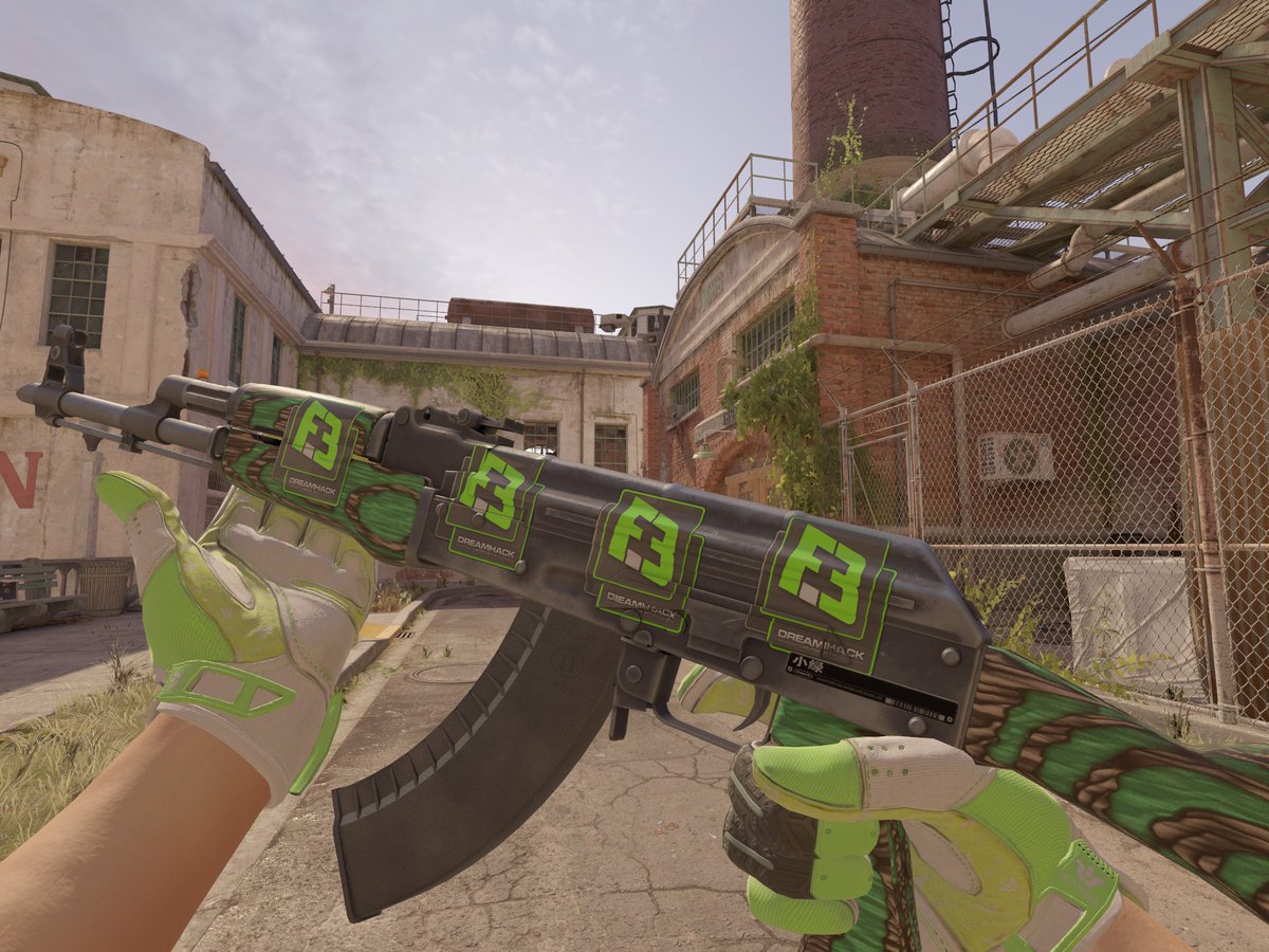 IceECubeD tweet media