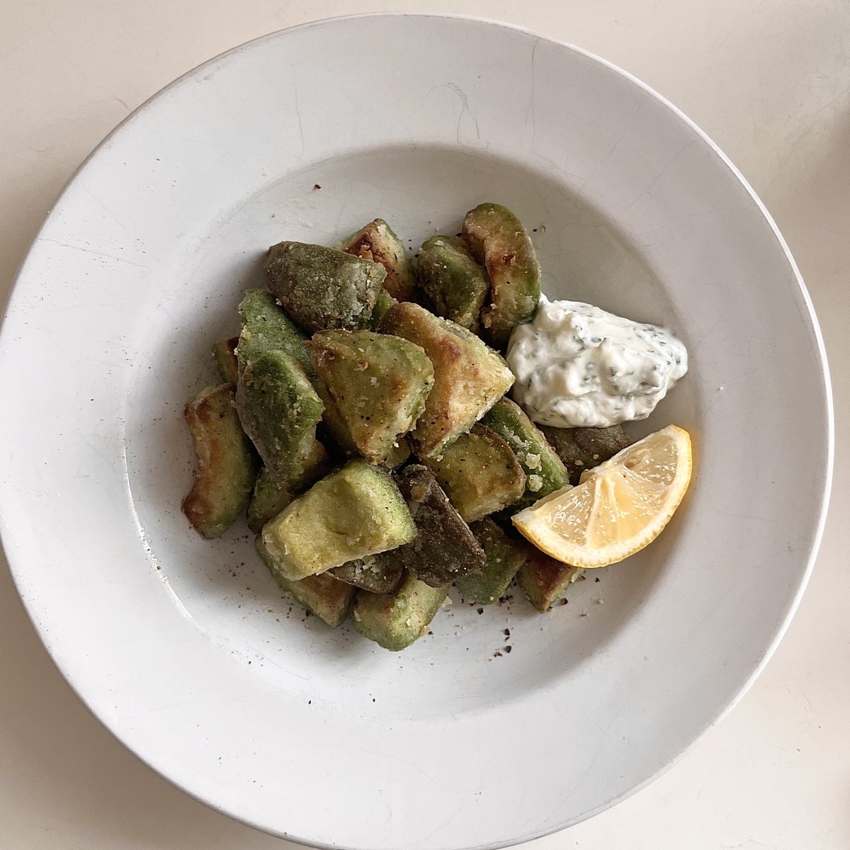 えなが tweet media