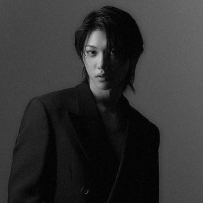 zara semi ia tweet media