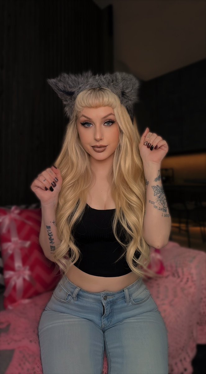 𝐂𝐢𝐂𝐢ᥫ᭡ tweet media