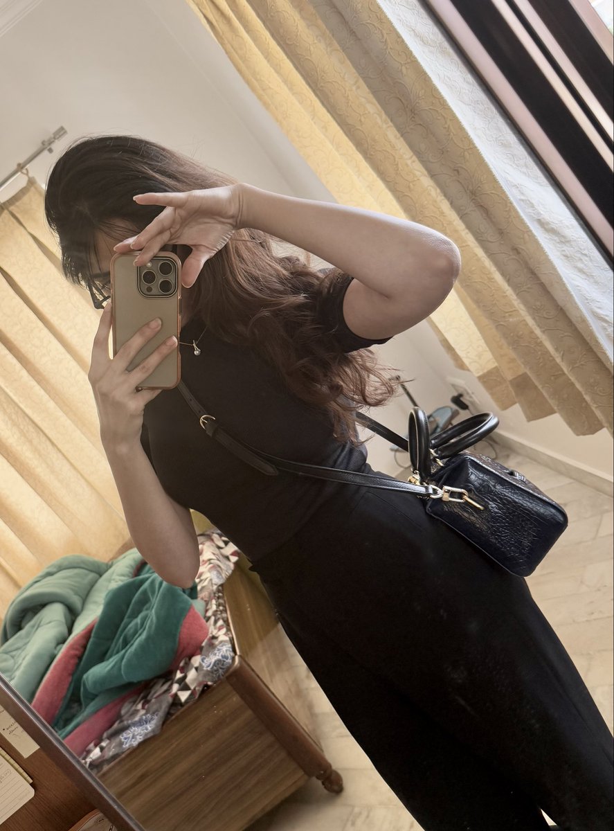 Niki_ki_tikki tweet media