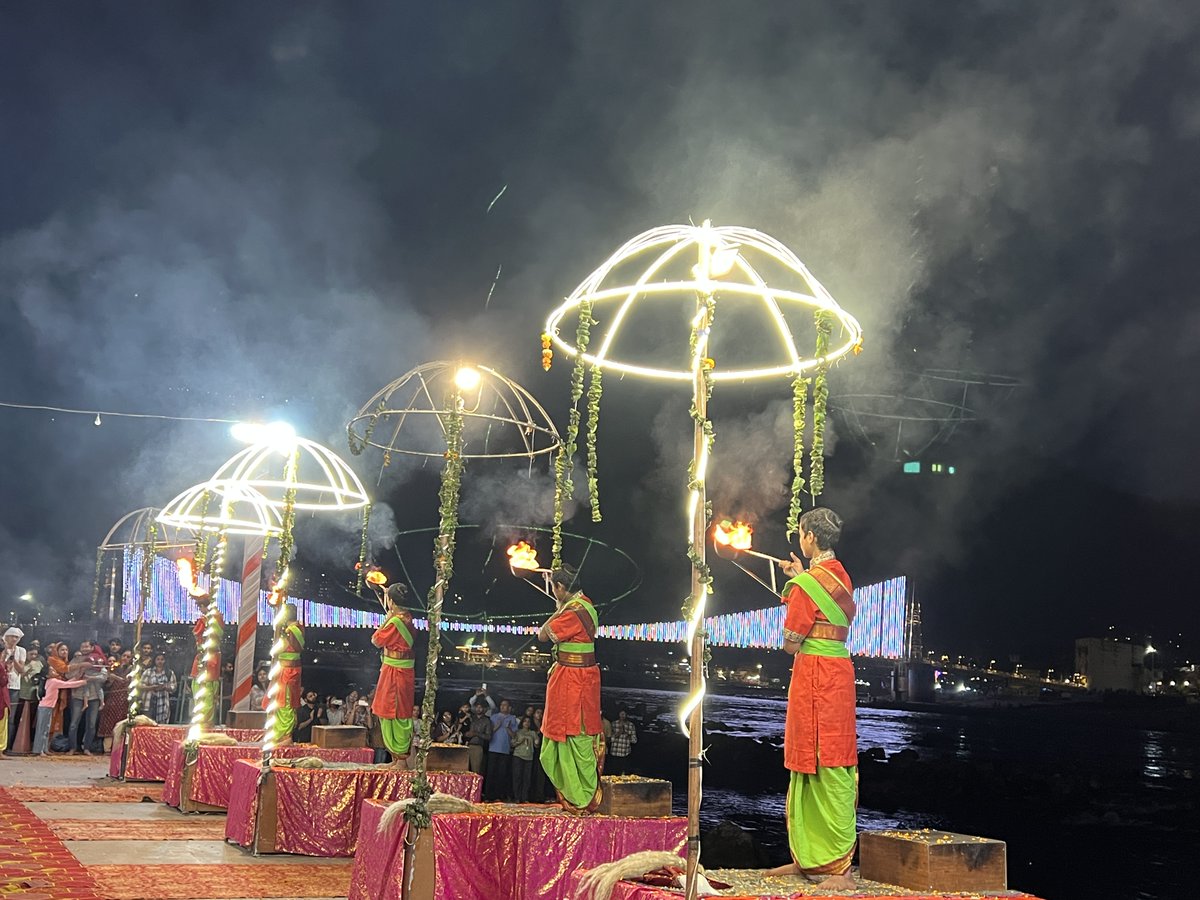 Rishikeshdham's tweet photo. Memory of 22.03.2026 Daily #GangaAarti at Shree Swaminarayan Ghat with Mediation. Since 2002 | Managed by Rishikesh Dham  👤Co-founder: Shree Sunil Bhagat  📷#SpiritualIndia #SunilBhagat #RishikeshDham #ganges https://t.co/dYvHwUOBMS