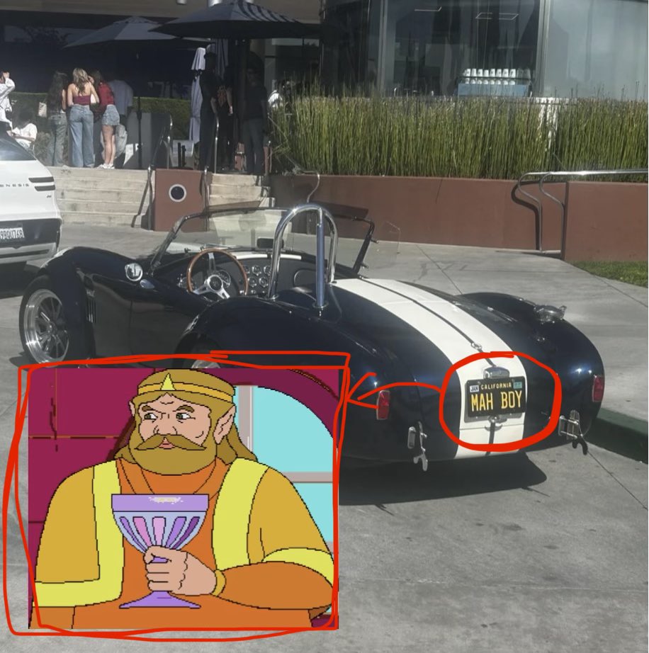 SwagKirb tweet media