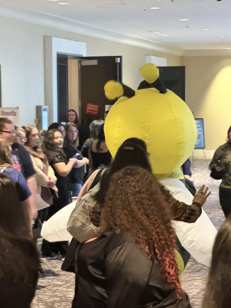 alana⁷ ¹¹⁸ MET RYLIVER tweet media