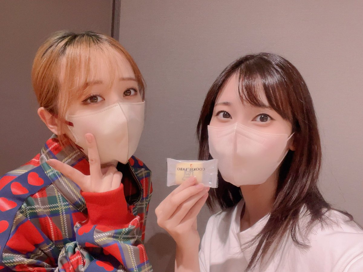 🌸お知らせ🌸

舞台「アサルトリリィ・シュツルム」
御台場⼥学校編
相馬結衣ちゃんから役を引き継ぎ、
駒井菫役で出演いたします。

朝倉が遂に御台場に参戦だ〜！！！
ALTも見てね👀✨

7月16日〜7月21日
シアター1010にてお待ちしております⚓️

#舞台アサルトリリィ 
#御台場 
#朝倉ふゆな
