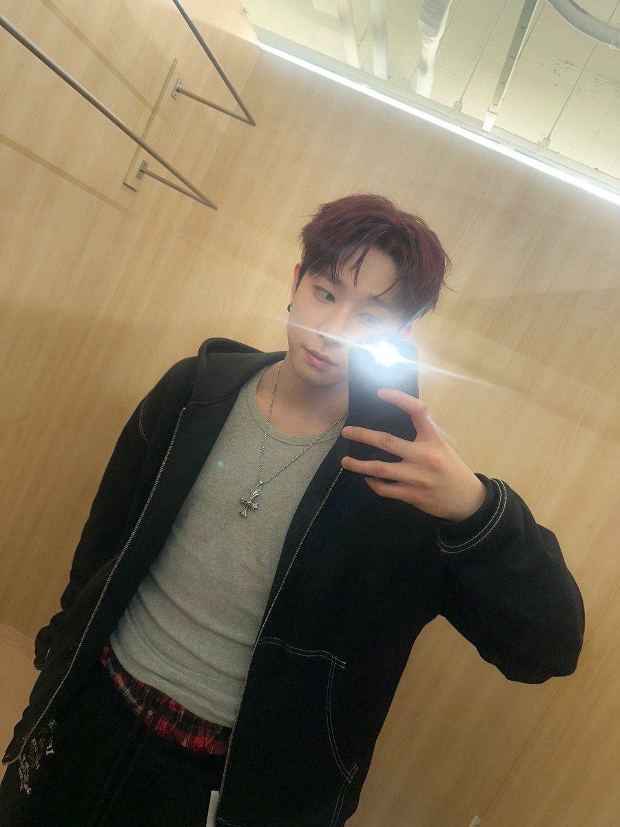 TRENDZ (트렌드지) tweet media