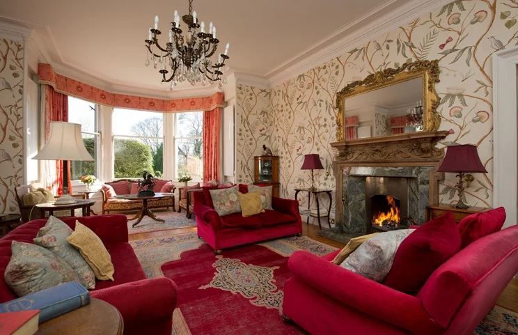 TheHolidayCots's tweet image. ✨ Kippilaw House ✨

Every detail has been thoughtfully maintained to create a warm and welcoming atmosphere, ensuring guests feel relaxed and at ease while surrounded by elegance and timeless charm. 🌟

🛏️ Sleeps 40
theholidaycottages.co.uk/scottish-borde…

#ScottishBorders #Melrose #LuxuryStay