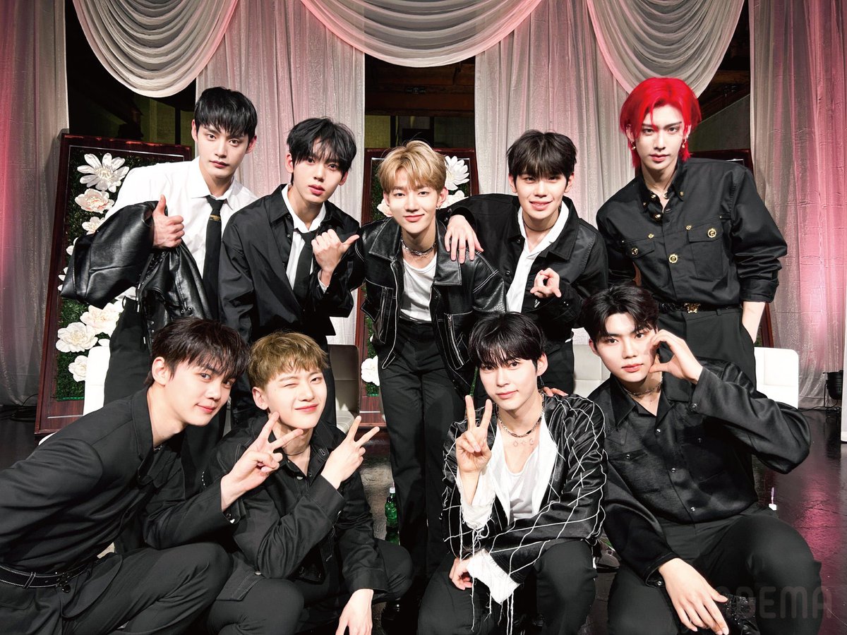 n년 전 오늘의 성한빈 tweet media