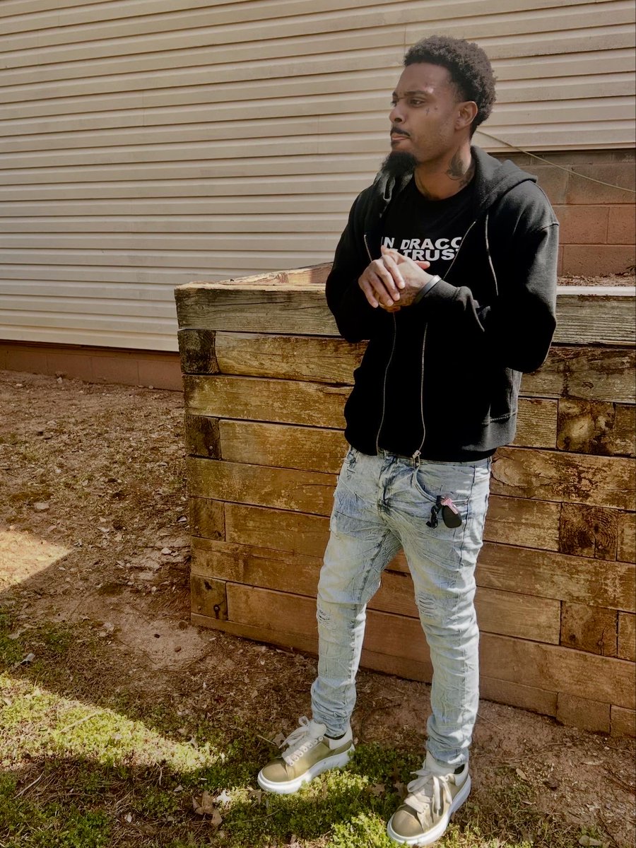 number4oe_'s tweet photo. In Draco we trust ‼️🤞🏾 https://t.co/2sxniDZ5wt