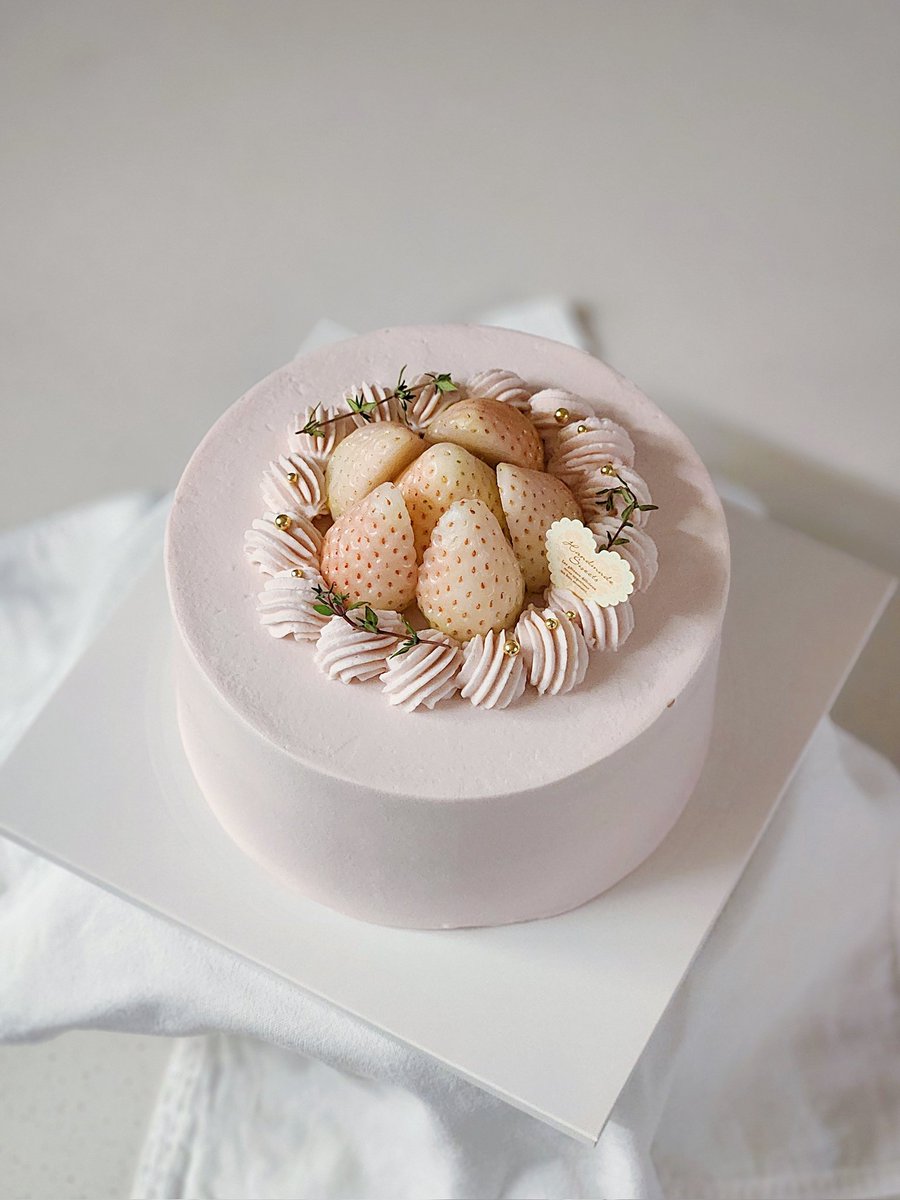 걍딸기 tweet media