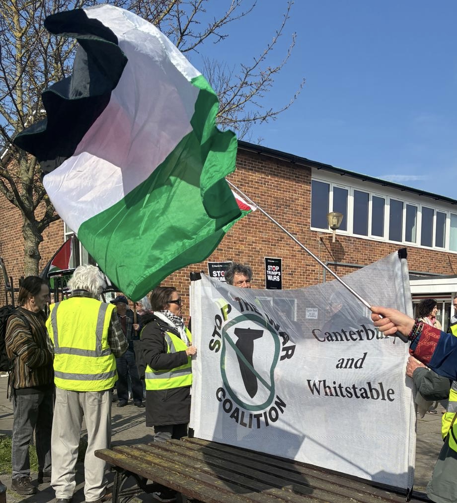 Stop the War Coalition tweet media