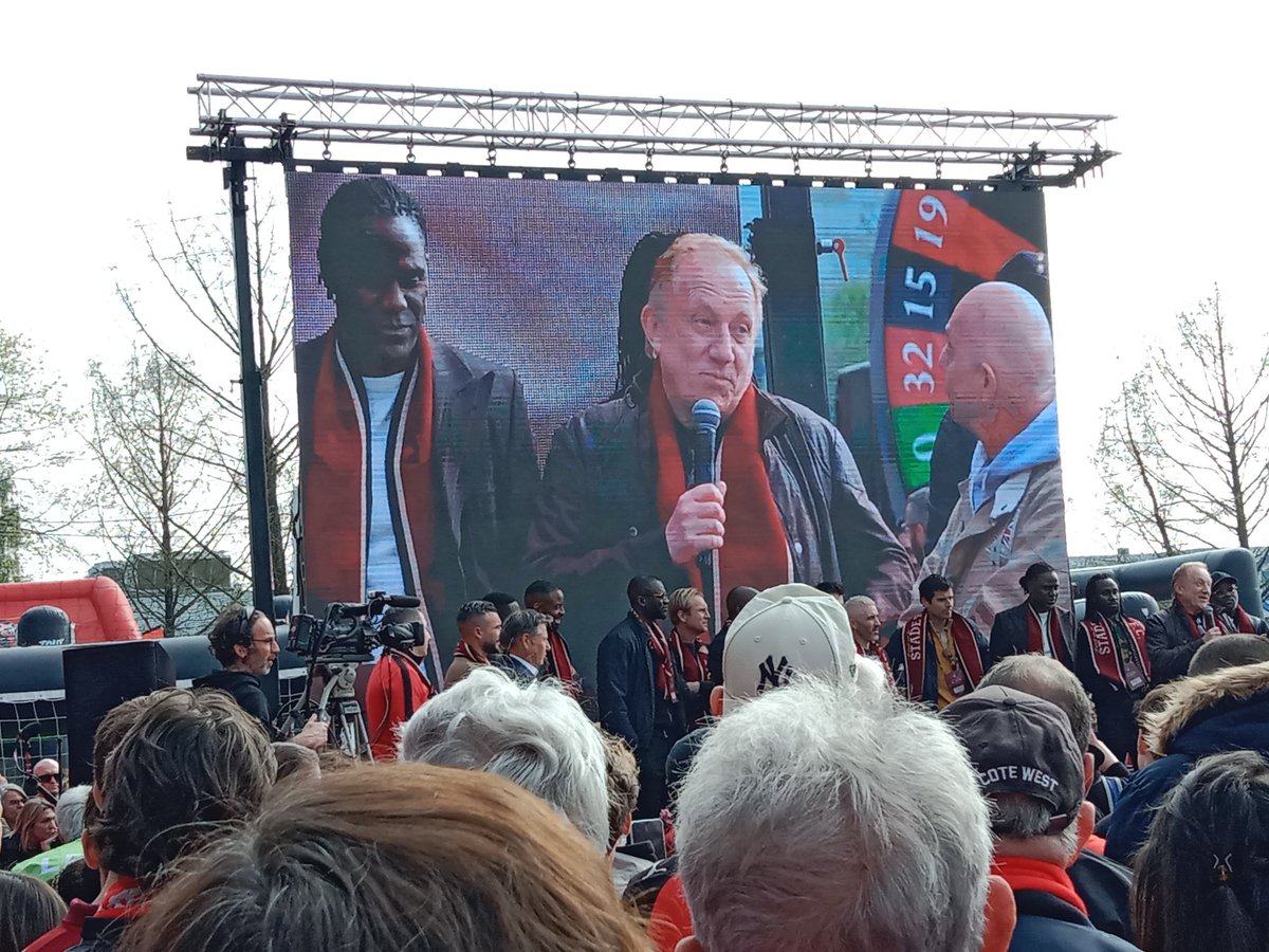 Stade de la route de Lorient 🔴⚫ tweet media