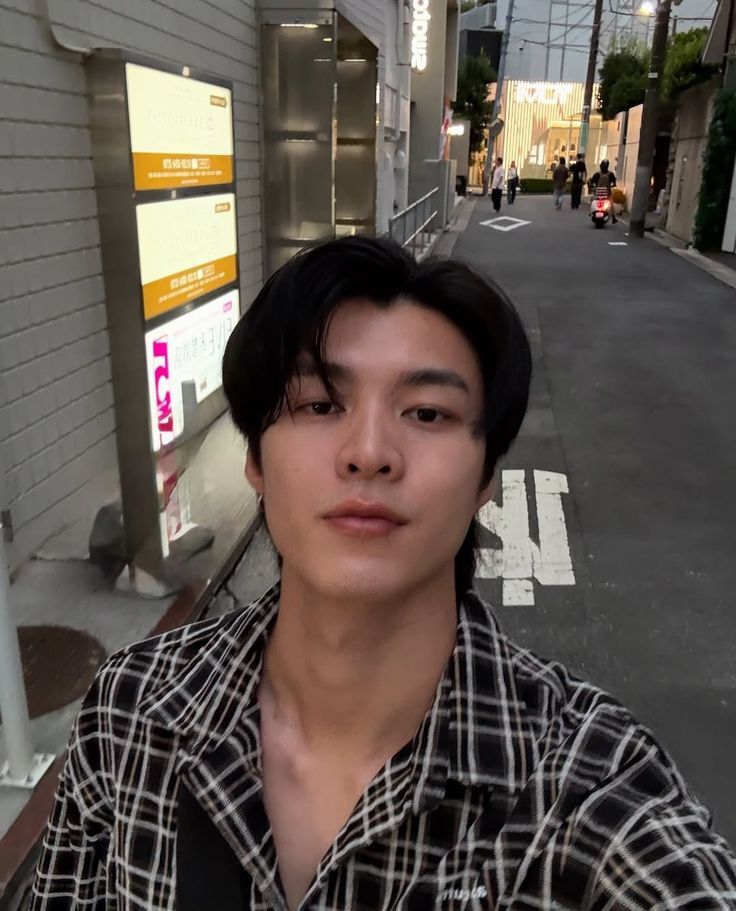 ON! kirim ke xfess.com/thairphome tweet media