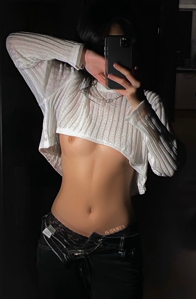 isadora ૮ ․ ․ ྀིა tweet media