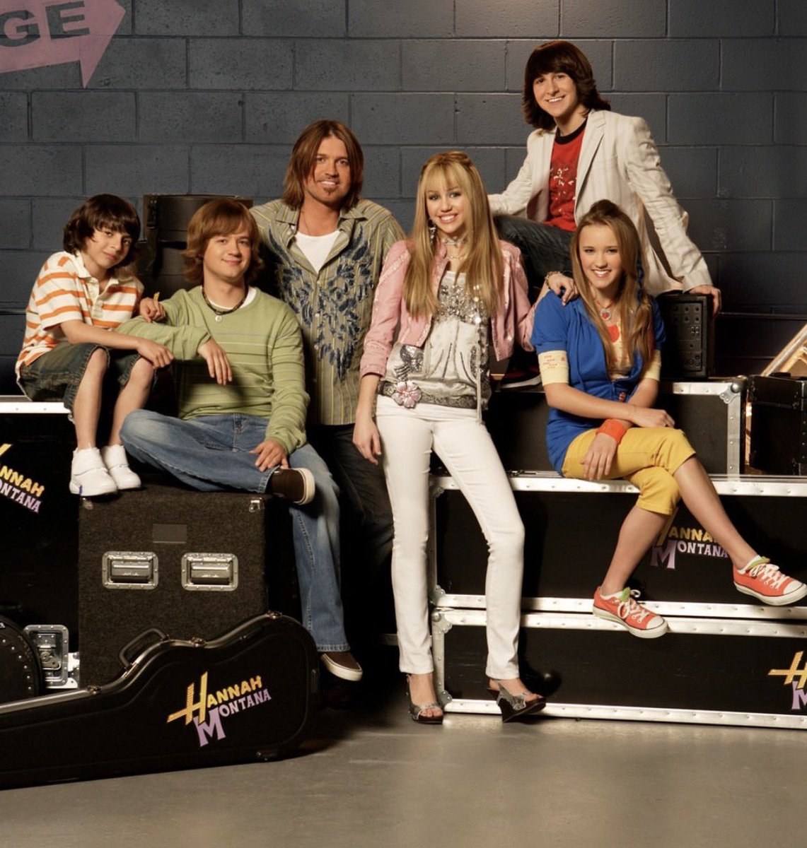 Hannah Updates tweet media