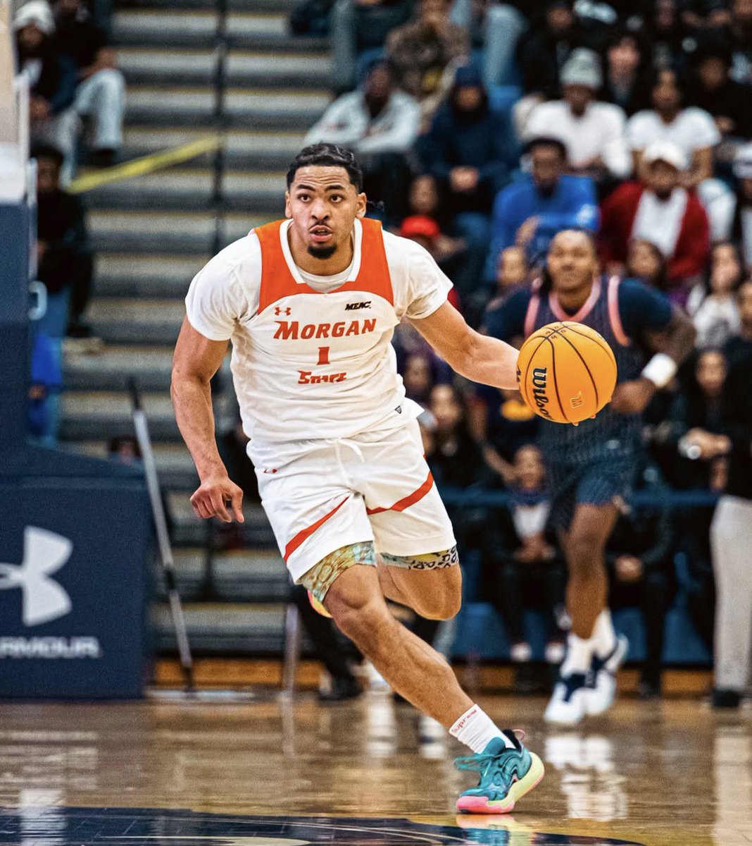 Tobias Bass tweet media