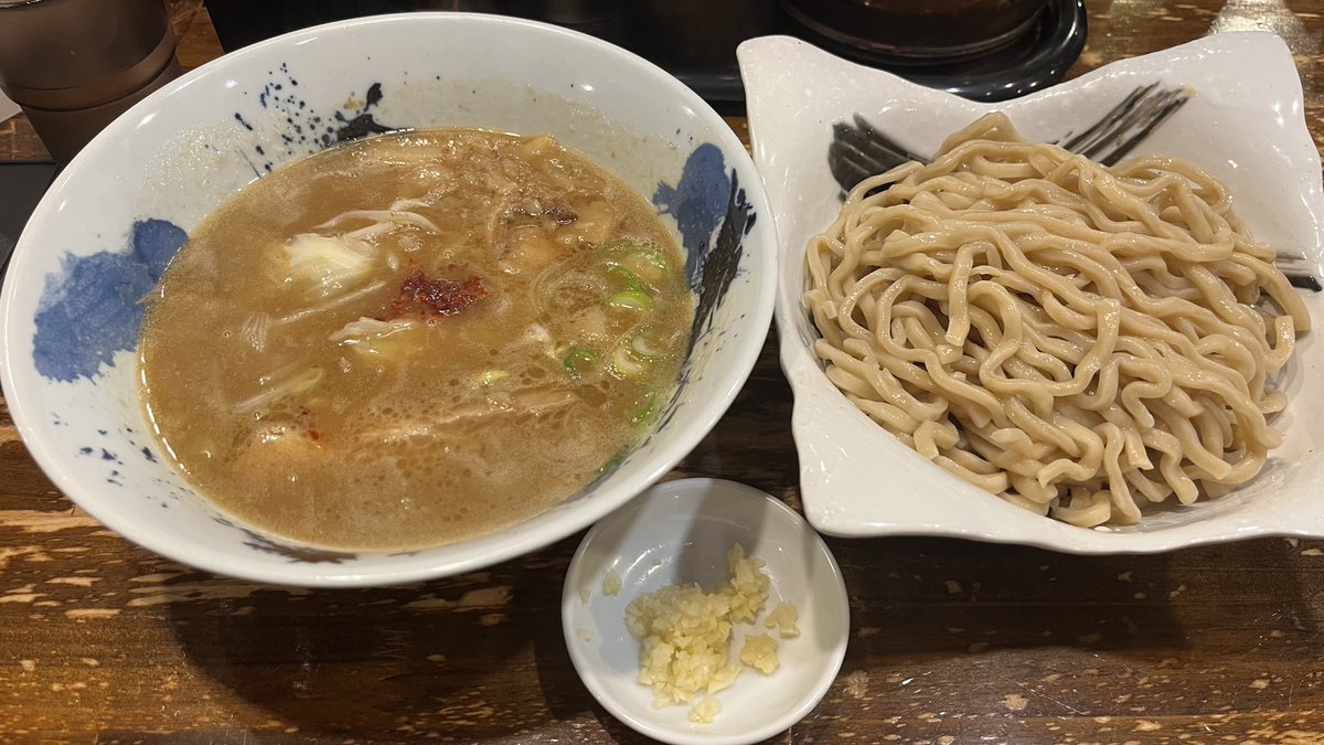 ｵｼｬﾘｰﾏﾝ tweet media