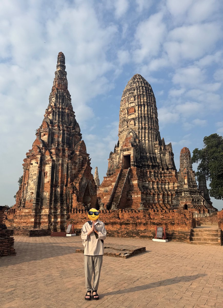 今日は観光いっぱい行ってきた🇹🇭
アユタヤすごいね！
ゾウも乗ったよ(1人で。。。)