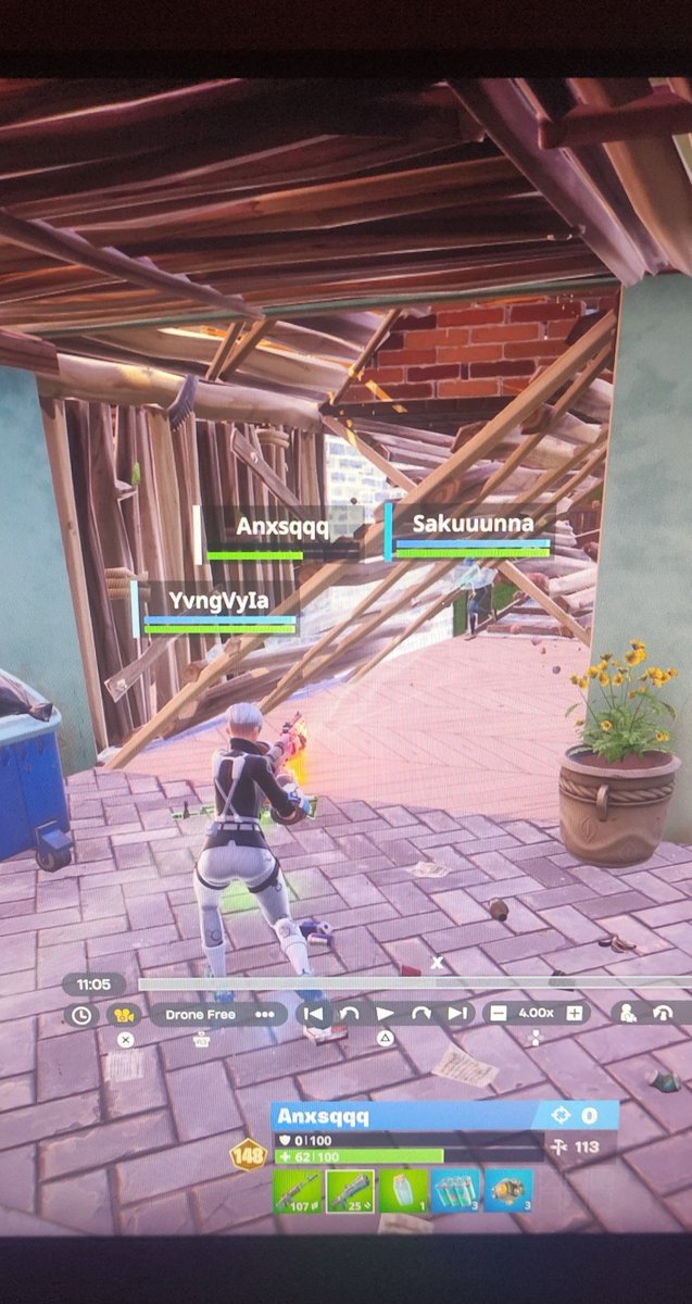 dxtsefire tweet media