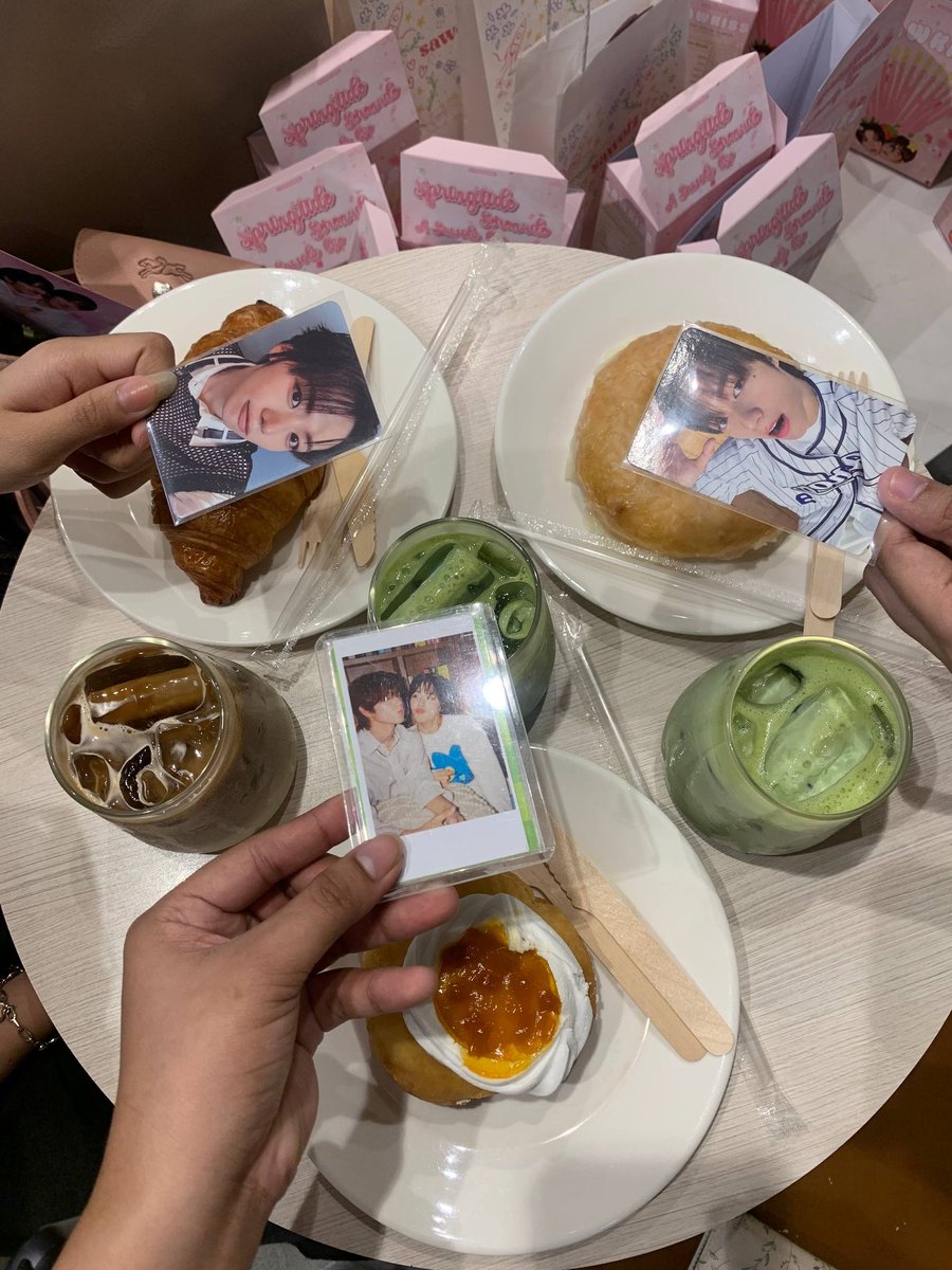 woongyence's tweet photo. see u guys again next time 🤙 salamat sa trades and free official merch 🥺🩷
sarap niyo naman pakiss nga @keepitlawki
#SpringtideSerenade #SawolzCSE https://t.co/EUhYD7Af5s