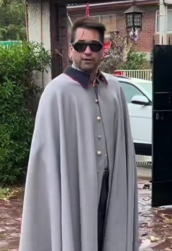 The Real Mr. Hitchcock tweet media