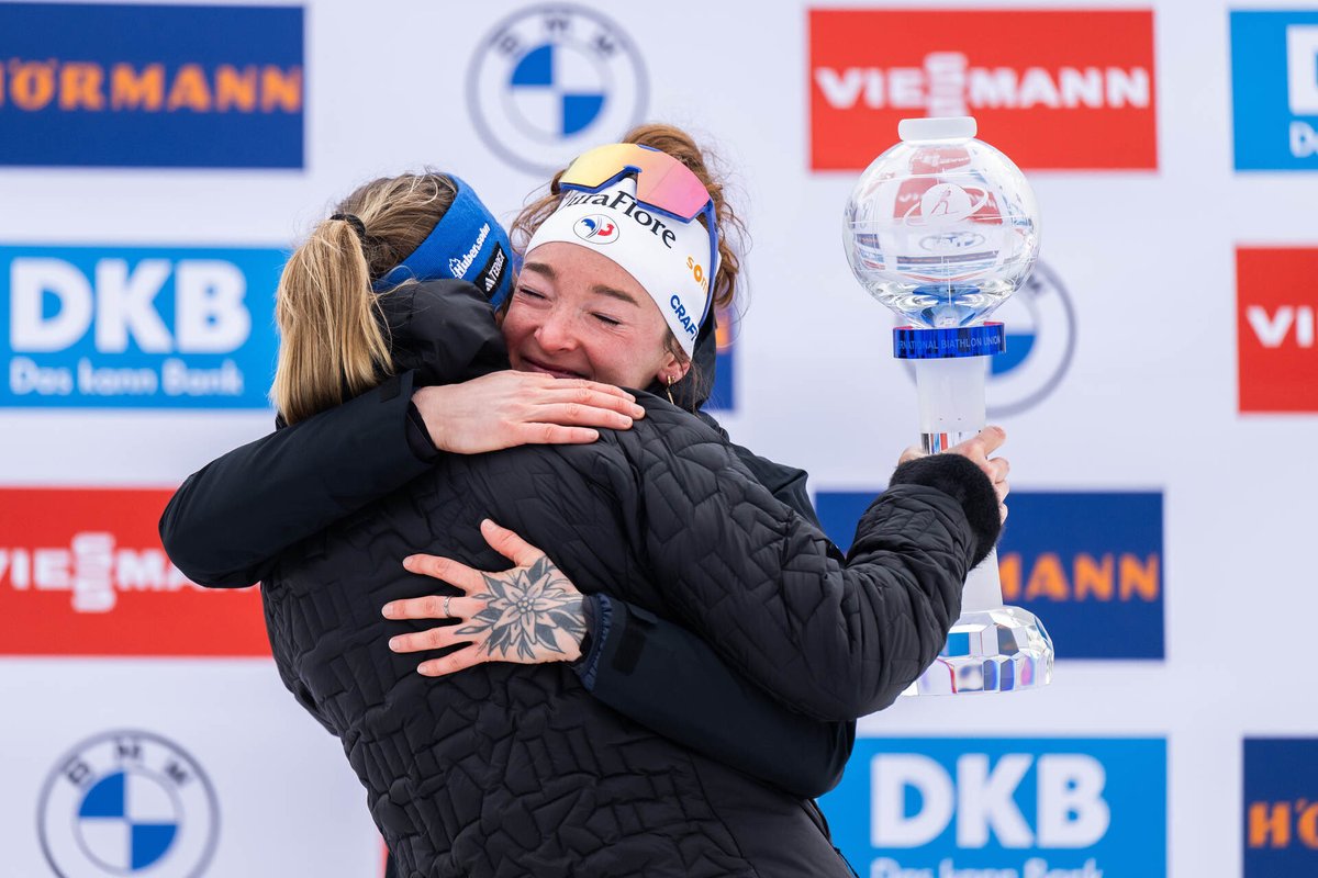 𝐑𝐞𝐦𝐬_𝐍𝐚𝐝𝐞𝐮𝐠𝐞 tweet media