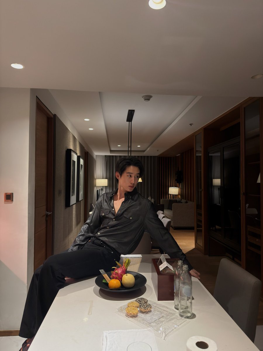 blooming 💌 tweet media