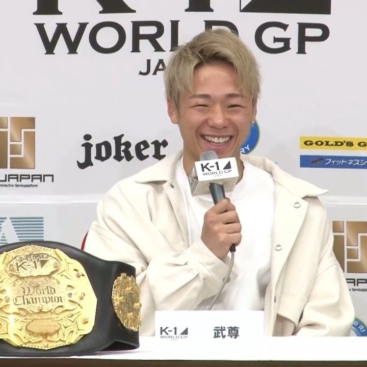 Russell7 tweet media