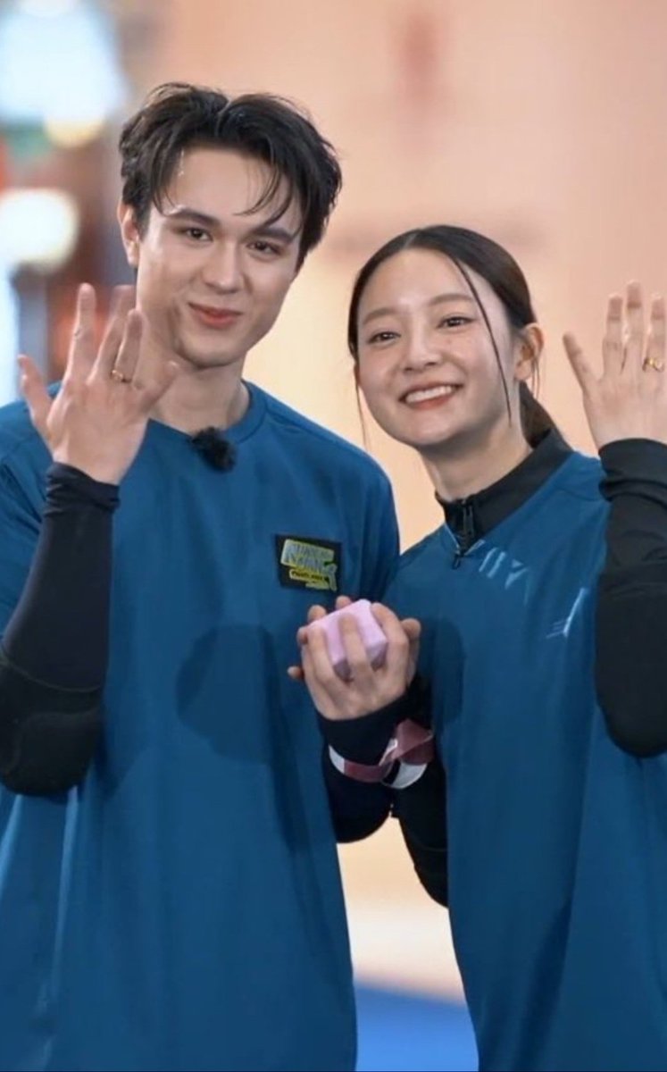 || rest || MikeySupp 🧡✨️ tweet media